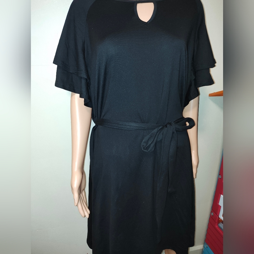 Black Belted Dress with Keyhole Neckline
